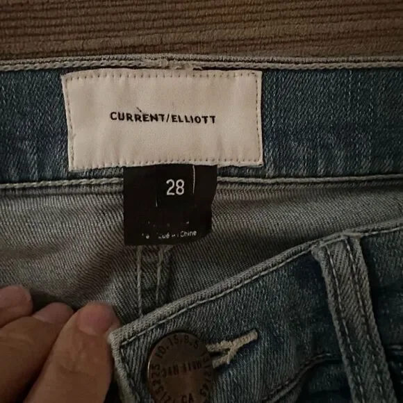 Current Elliott distressed ankle jean 28 - Picture 2 of 9